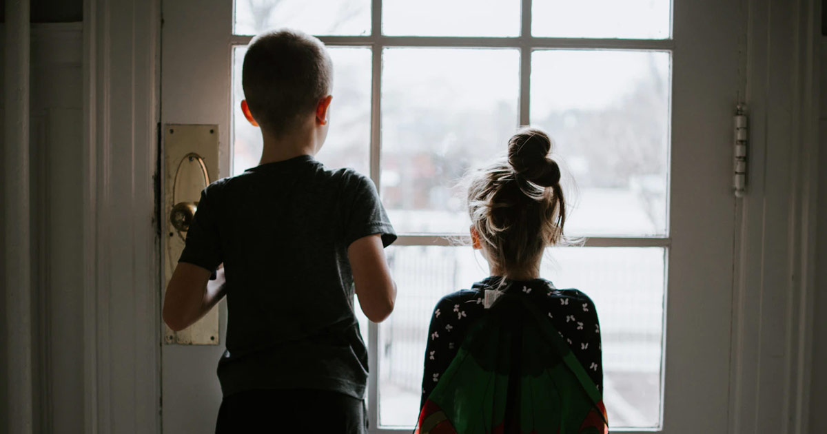 stay-home-stay safe kill boredom with carrom board