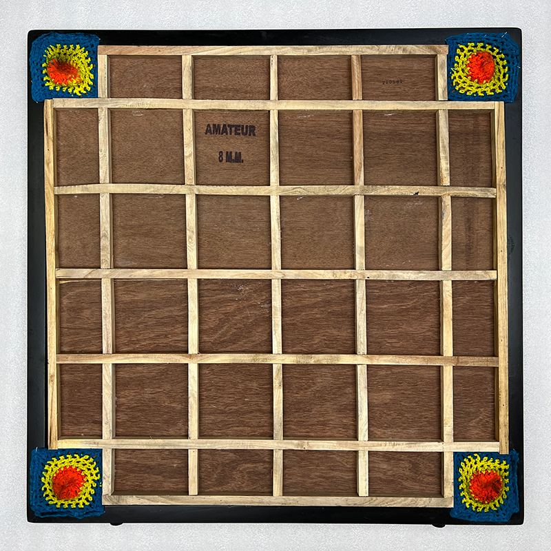PRECISE Amateur Chroma Carrom Board